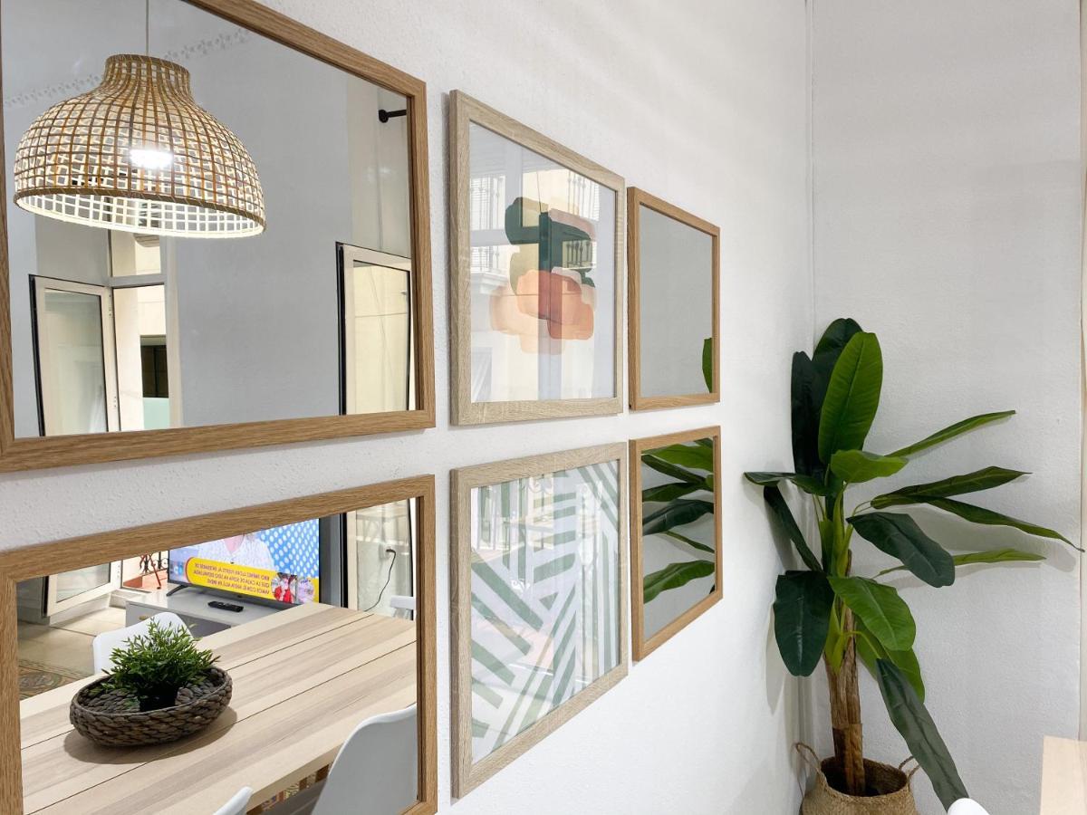 Belleza Y Estetica Modernista En Pleno Centro Alicante Kültér fotó